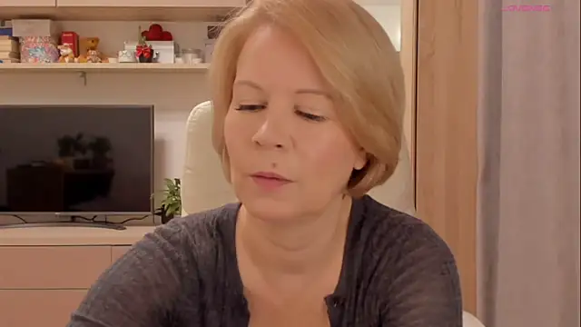 Snapshot of Jenny_Evans chatting on 02.23.26 Jenny Evans online show from 02.23.26