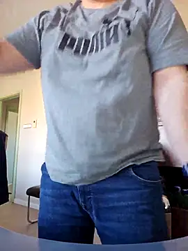 Andrew1900529 online show from 02.21.25