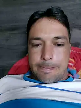 Snapshot of HotBoyOm chatting on 12.15.24 HotBoyOm online show from 12.15.24