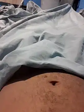 Snapshot of geroom chatting on 01.24.25 geroom online show from 01.24.25