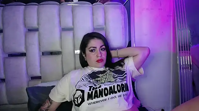 chelaqueen  online show from 02.06.25