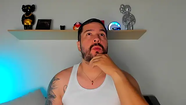 camilo restrepo21 online show from 02.18.25