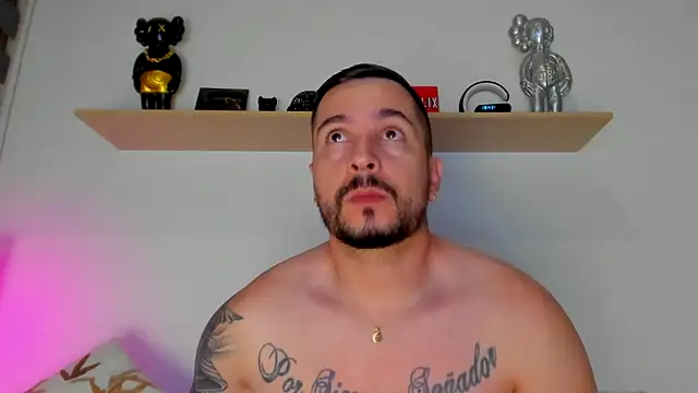 camilo restrepo21 online show from 09.30.25