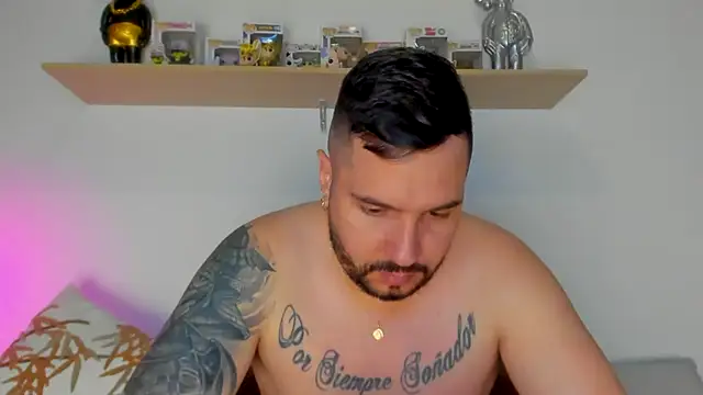 camilo restrepo21 online show from 10.26.25