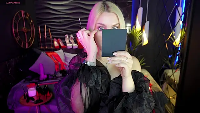 MistressDarsy online show from 01.18.25