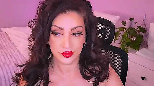 Wonderful Woman online show from 02.25.26