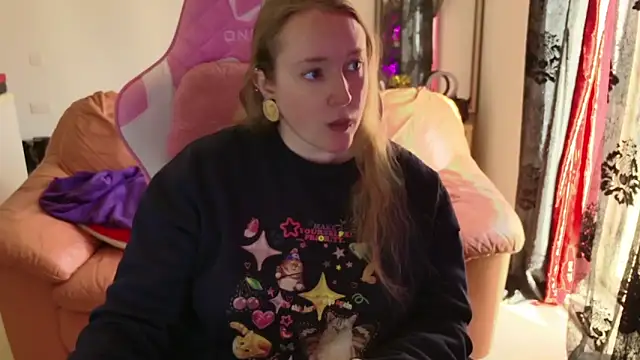 kisicaxx online show from 01.21.25