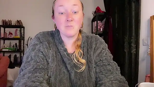 kisicaxx online show from 03.12.26