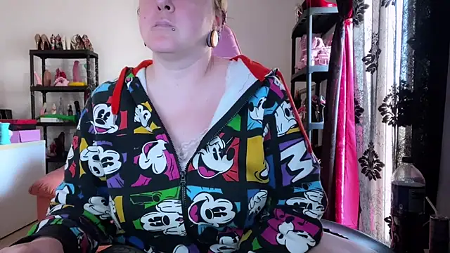 kisicaxx online show from 03.23.26