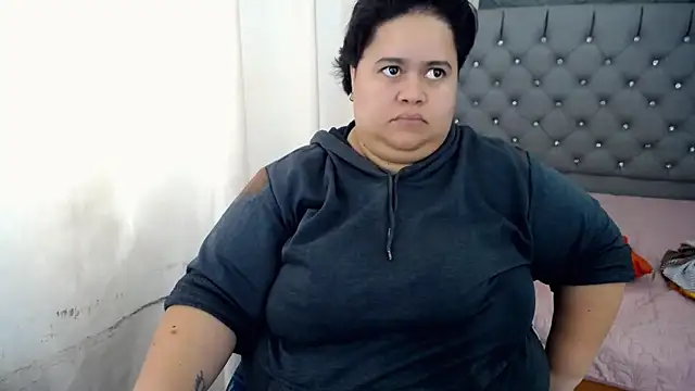 hotlesby4uxxx online show from 12.05.24