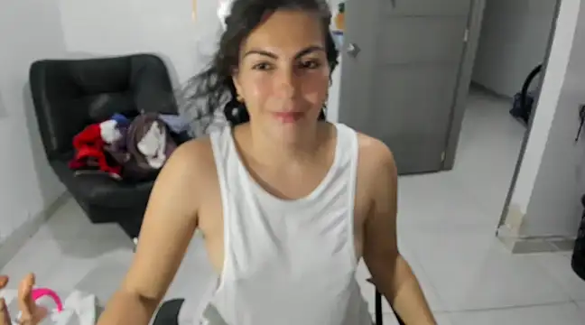 Snapshot of nicoledavis chatting on 03.15.25 nicoledavis online show from 03.15.25