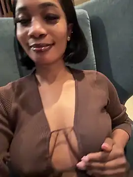   Nessa   online show from 11.22.25