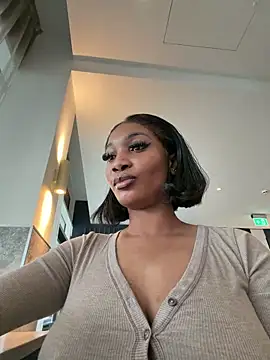   Nessa   online show from 02.20.26