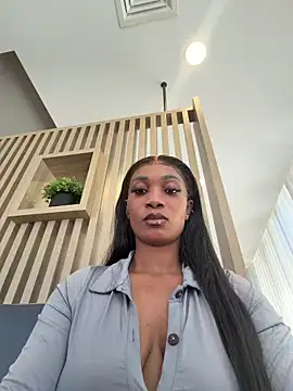   Nessa   online show from 04.29.26