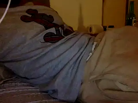 Snapshot of BADGUY2021 chatting on 02.12.25 BADGUY2021 online show from 02.12.25