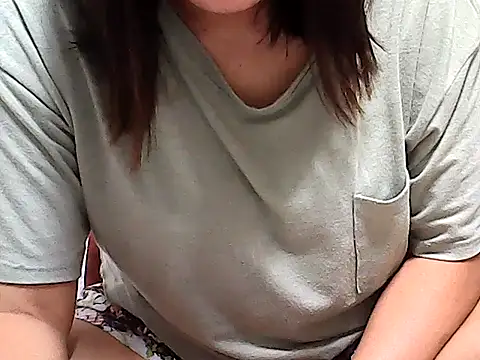 Snapshot of sweetvanna chatting on 01.08.25 sweetvanna online show from 01.08.25