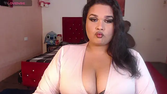 kami hot ts online show from 12.24.24