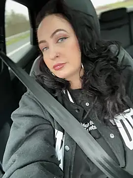 itsCassie online show from 01.26.25