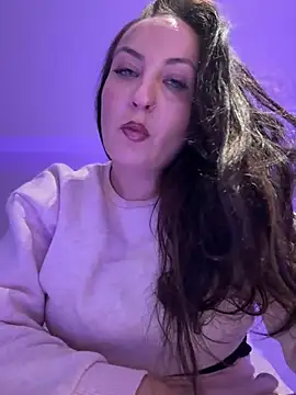 itsCassie online show from 02.17.26