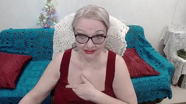 Snapshot of xHoneyLadyx chatting on 01.08.26 xHoneyLadyx online show from 01.08.26