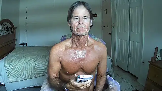 Snapshot of nakeedcowboi65 chatting on 03.12.26 nakeedcowboi65 online show from 03.12.26