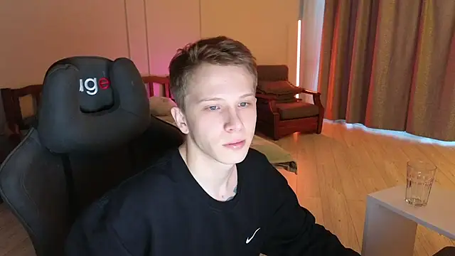 arlekincrop online show from 03.03.25