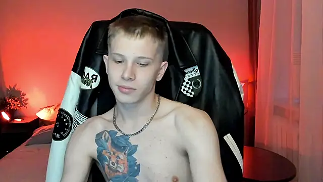 arlekincrop online show from 03.23.25