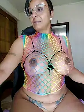 Mariana 444 online show from 12.20.24