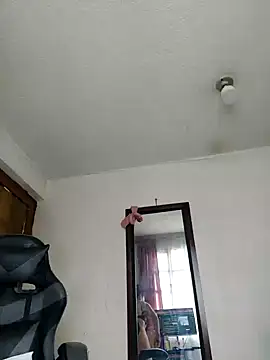 Mariana 444 online show from 12.21.24