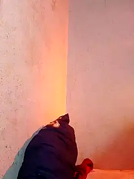 Snapshot of QueenSoreal chatting on 02.10.25 QueenSoreal online show from 02.10.25