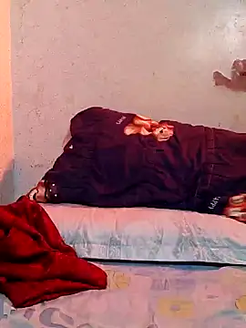 Snapshot of QueenSoreal chatting on 02.12.25 QueenSoreal online show from 02.12.25