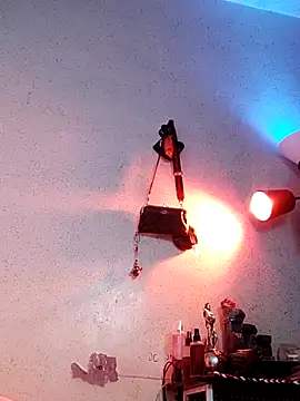 Snapshot of QueenSoreal chatting on 02.17.25 QueenSoreal online show from 02.17.25