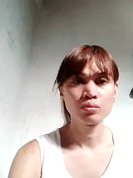 Snapshot of QueenSoreal chatting on 03.21.25 QueenSoreal online show from 03.21.25