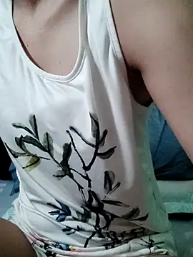 Snapshot of QueenSoreal chatting on 03.25.26 QueenSoreal online show from 03.25.26