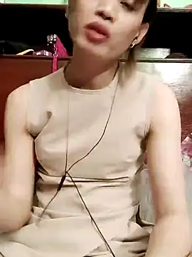 Snapshot of QueenSoreal chatting on 03.29.26 QueenSoreal online show from 03.29.26