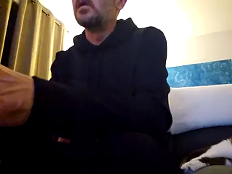 Snapshot of verylargecock chatting on 11.12.25 verylargecock online show from 11.12.25