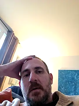 Snapshot of verylargecock chatting on 11.17.25 verylargecock online show from 11.17.25