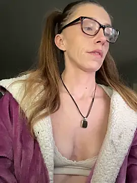 Heidi Harper online show from 01.03.25