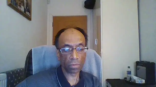 rauncher1 online show from 10.15.25