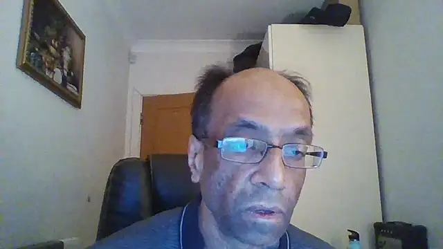 Snapshot of rauncher1 chatting on 01.15.26 rauncher1 online show from 01.15.26