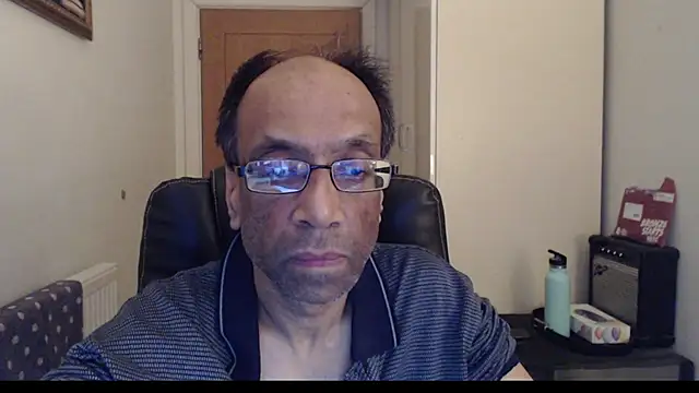 Snapshot of rauncher1 chatting on 02.11.26 rauncher1 online show from 02.11.26