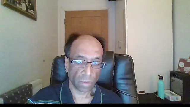 Snapshot of rauncher1 chatting on 02.16.26 rauncher1 online show from 02.16.26