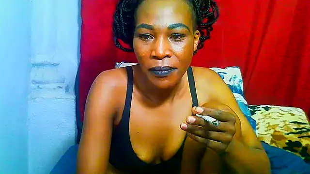 Snapshot of freaky_naughty chatting on 05.19.26 freaky naughty online show from 05.19.26