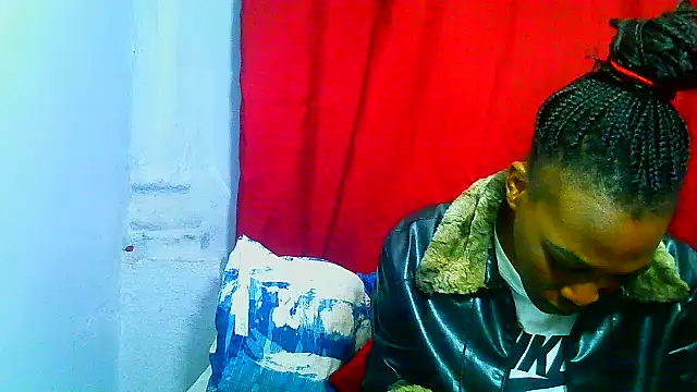 Snapshot of freaky_naughty chatting on 05.26.26 freaky naughty online show from 05.26.26