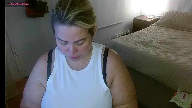 bella savati online show from 11.02.25