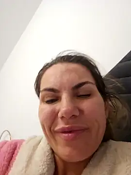 Snapshot of FeliciaKrige chatting on 01.09.26 FeliciaKrige online show from 01.09.26