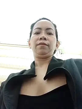 Snapshot of ladyxianne chatting on 03.03.25 ladyxianne online show from 03.03.25