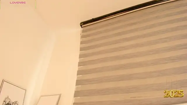 Snapshot of Andreamorreti chatting on 02.07.25 Andreamorreti online show from 02.07.25