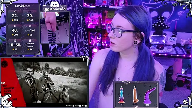 Snapshot of AnneSao chatting on 03.22.25 AnneSao online show from 03.22.25