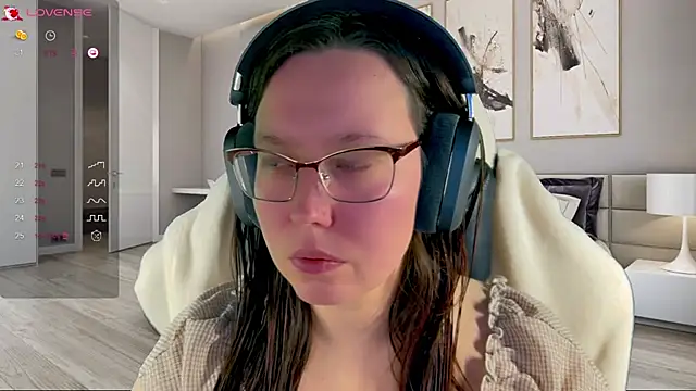 Victoria Romans online show from 11.01.25